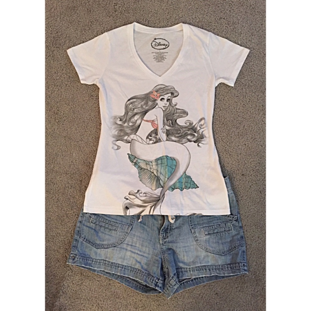 Great condition Disney Ariel shirt